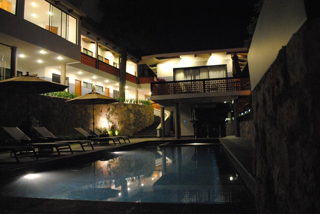 Araucaria Hotel Boutique Valle de Bravo Luaran gambar